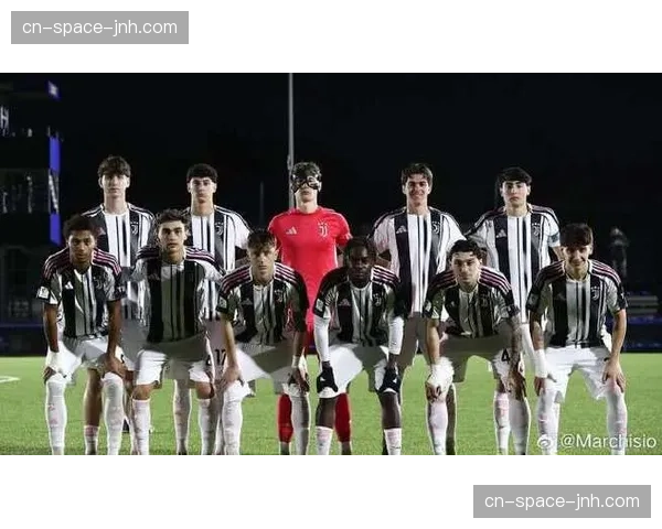 意大利杯决赛前瞻:国际米兰与尤文图斯将上演国家德比,国稍占优势 意大利杯决赛前瞻:国际米兰与尤文图斯将上演国家德比,国稍占优势